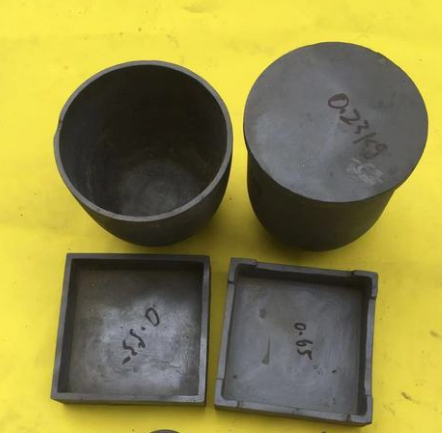 Silicon carbide crucible and molten copper graphite crucible are introduced as follows
